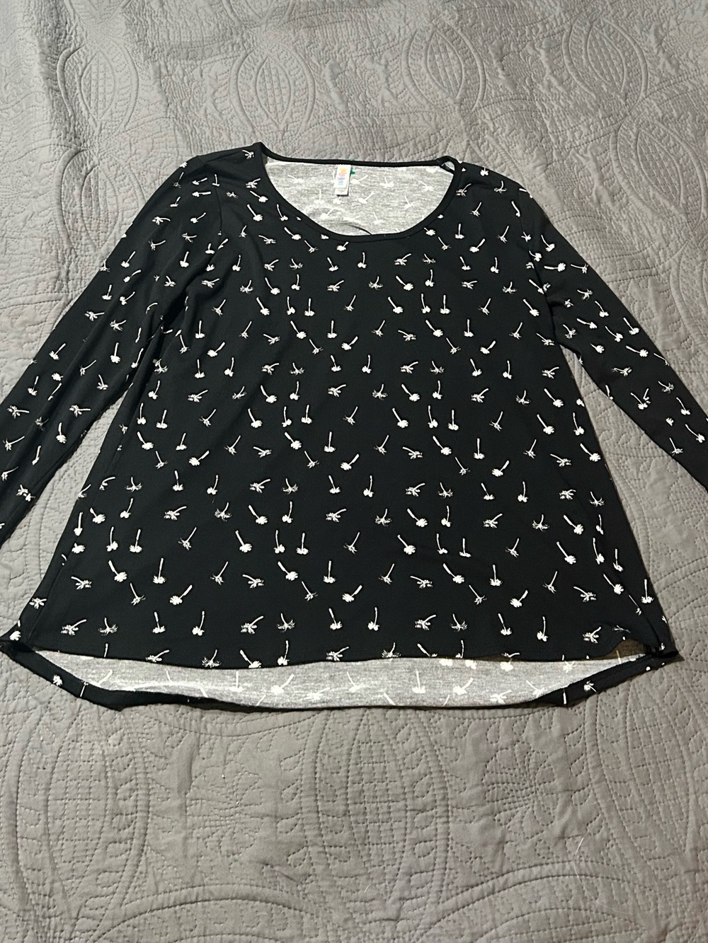 LuLaRoe Black Long Sleeve Scoop Neck Top with White Bird Print